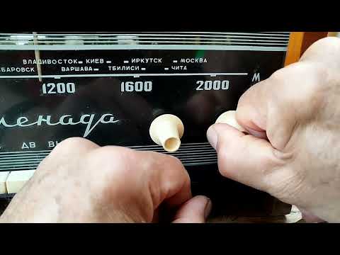 Видео: Разборка ламповой радиолы "Серенада" СССР 1965 год: пошаговый процесс