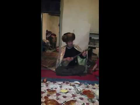 Видео: токтогулдун саргата деген жеринен байкебиз. Акматов Бекболсун.Ааламга кеткен жол айылдан башталат.