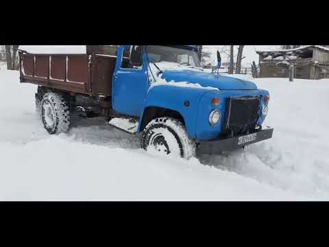 Видео: Колёса Газ 66 на Газ 53 после года эксплуатации?! Отзыв. Gaz 53. truck from the USSR.