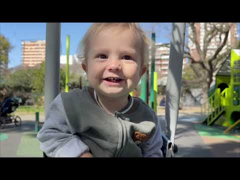 Видео: Прогулка с детьми до Plaza Noruega (Площадь Норвегии), зашли на рынок.