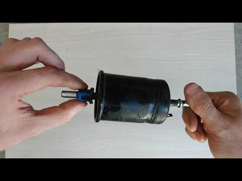 Видео: Топливный фильтр, нужно ли менять? Вскрываем фильтр после 30 000 км. пробега