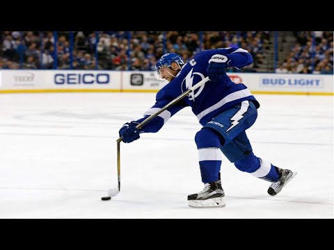 Видео: Клюшки НХЛ ломаются в самый неподходящий момент