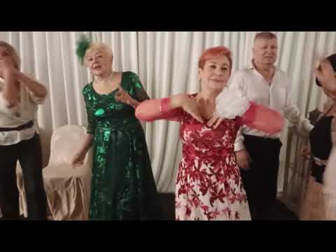 Видео: Ресторан Азия Люба Алена Валя Саша Люба