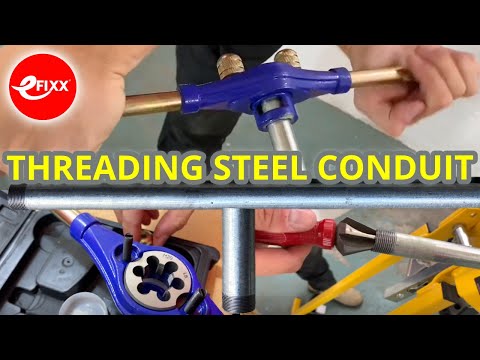 Видео: Как резать и нарезать резьбу в стальной трубе — основы для начинающих электриков