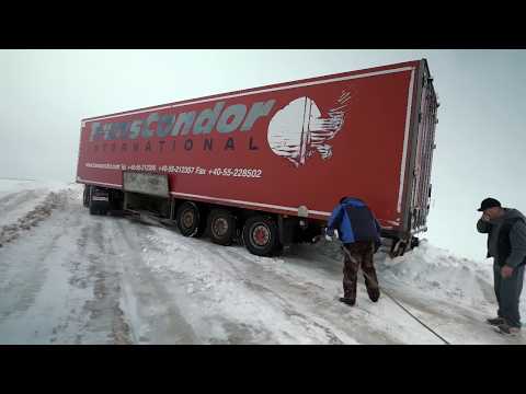 Видео: Казахстан: опасность в степи | Дороги невозможного