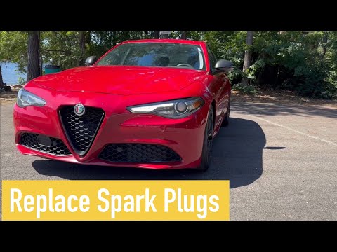 Видео: Замена свечей зажигания Alfa Romeo Giulia 2.0T