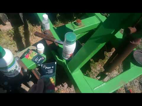 Видео: Картопля зійшла! Внесення гербіцидів від бур'янів😱😱😱!?