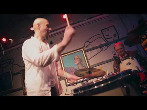 Видео: Запрещенные Барабанщики "Твоя фотография". Зюзино Live