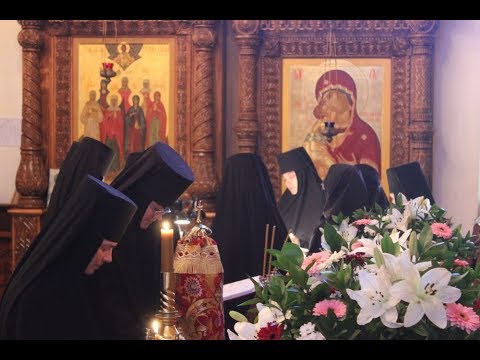 Видео: 1-й Антифон "Благослови, душе моя, Господа", музыка архимандрита Матфея (Мормыля)