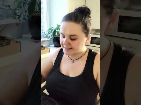 Видео: Что он от Вас скрывает 🫣 плюс тайные желания 😈#таро #тарочточувствует