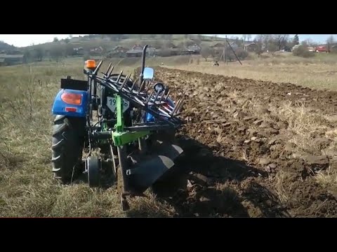 Видео: Оранка цілини міні трактором DONGFENG 244 та налаштування плуга Бомет 2х25. Відео від власника Ігоря