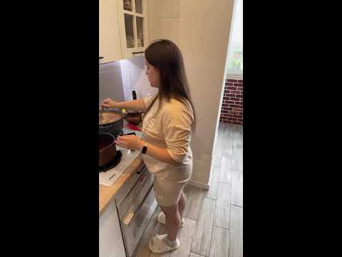 Видео: Готовим настоящий, вкусный Борщ