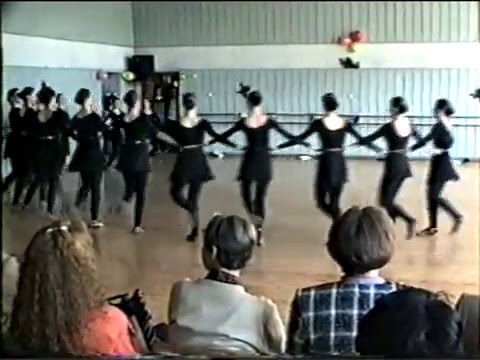 Видео: Държавно хореографско училище - годишен изпит, випуск 2004