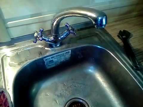 Видео: Капает кран на кухне!!! Быстрый ремонт.