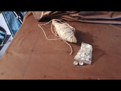 Видео: Киім ілгішке паралон салып,материалмен қаптау