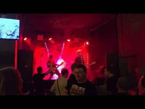 Видео: Лучший Самый День - Танцуют