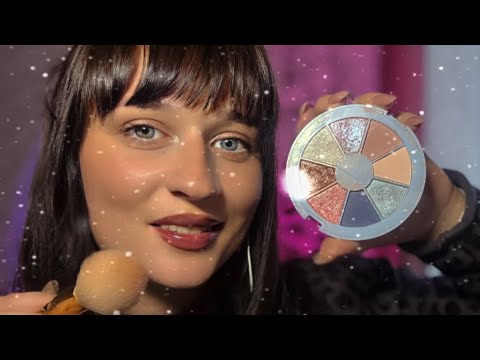Видео: АСМР: Подруга накрасит тебя💄Макияж для тебя. Ролевая игра 🧴💋