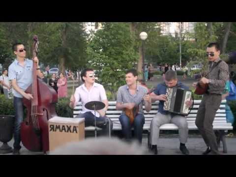 Видео: Сельские Резиденты на набережной 5.5.2013