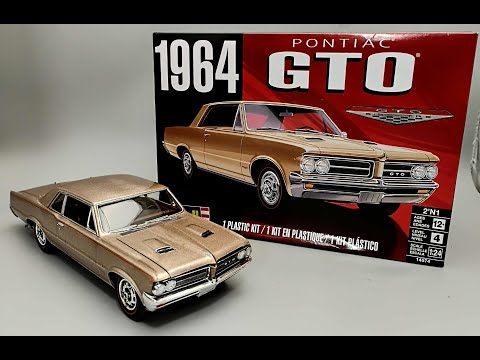 Видео: Сборка модели Pontiac GTO 389 1964 года в масштабе 1/24. Как собрать. Покраска. Детали двигателя....