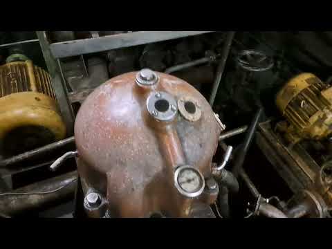 Видео: Машинное отделение теплохода. Танкер Ленанефть. Наследие СЭВ времён СССР.