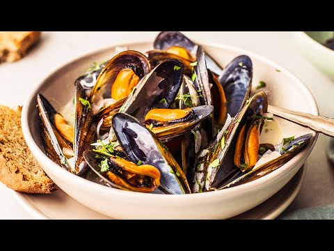 Видео: Как приготовить мидии? Мидии в сливочном соусе