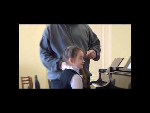 Видео: Михаил Аркадьев мастер-классы, Екатеринбург, 2013, часть 2. Черни, этюд C dur, ор. 299 № 1