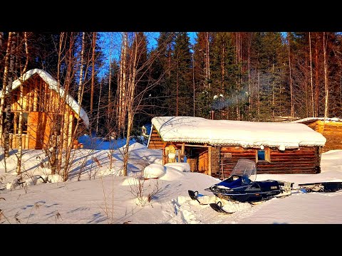 Видео: ИЗБА СТАРАЯ, НО ЖИТЬ В НЕЙ МОЖНО. 4 Дня в Лесу. Ловим Щуку на 3 Озёрах.