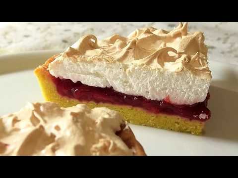 Видео: Летний ягодный пирог с меренгой/Meringue Berry Pie