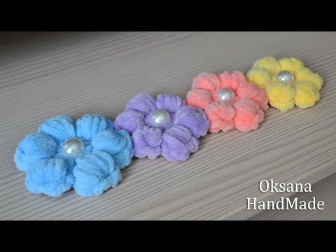 Видео: Маленькие плюшевые цветы. Мастер класс. Flower crochet