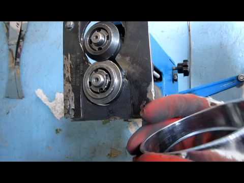 Видео: Изготовление сегментных отводов (колен) на зигмашине