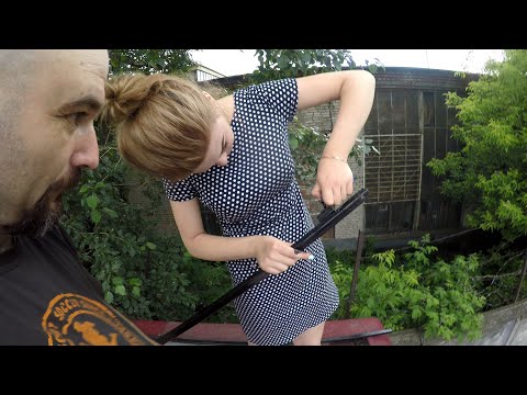 Видео: Краснуха-автодом:Крепление солнечных панелей на НЕ ровную крышу кемпера