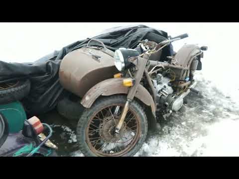 Видео: ПЕРВЫЙ В МИРЕ МОТОЦИКЛ УРАЛ 6 вольт, работающий от 12 вольт.