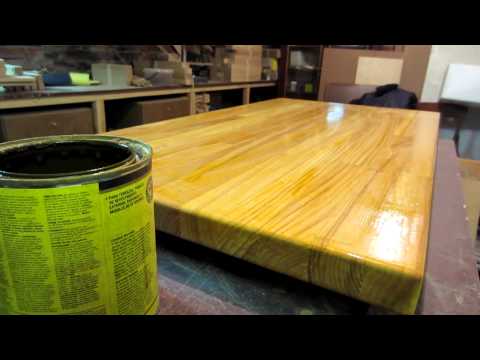 Видео: Журнальный столик, обработка маслом.