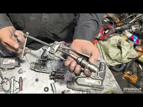 Видео: Перфоратор аккумуляторный ИНТЕРСКОЛ ПА-24/18В не крутит 