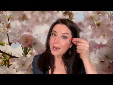 Видео: Особенности макияжа, если ты носишь очки