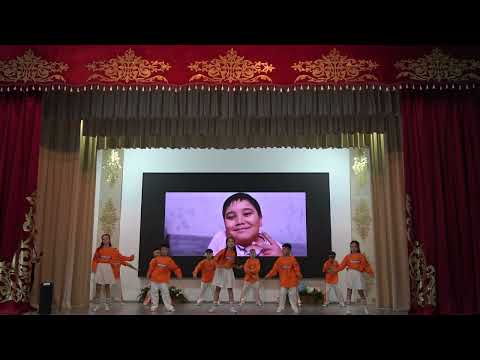 Видео: Золотой микрофон - 2025. 4 "В" класс