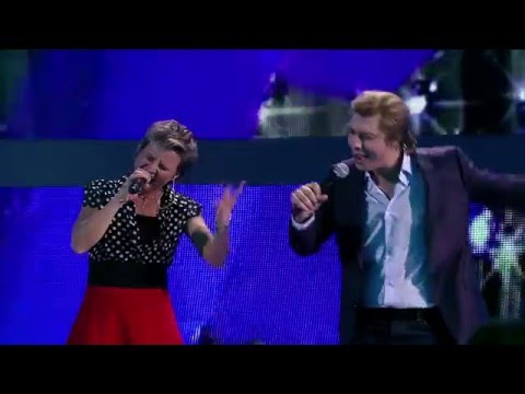 Видео: Живой Звук - Светлана Сурганова и Денис Яковлев (Я тебе не верю)