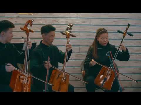 Видео: Өрөөлтэй морины явдал