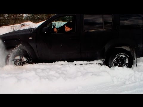 Видео: Полный привод на Nissan Pathfinder