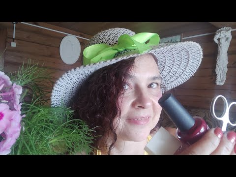 Видео: АСМР 🌸 Сделаю маникюр, массаж рук, педикюр на пляже 💅