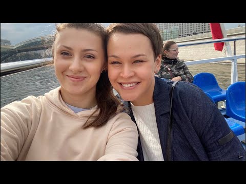 Видео: Прямой эфир. В гостях -  Юлия ШНитка @shnitka Говорим о вышивке, блогинге, жизни и вдохновении.