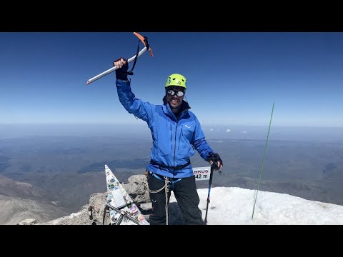 Видео: Два пятитысячника самостоятельно. Эльбрус