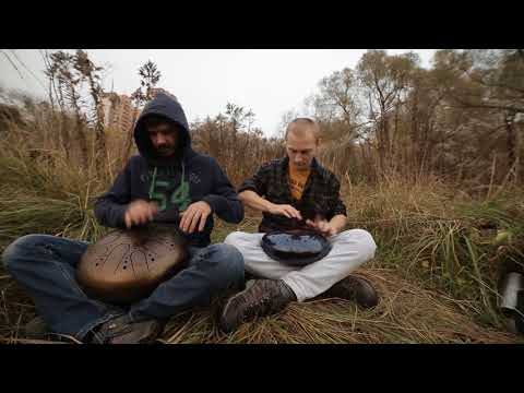 Видео: Игра на глюкофонах дуэтом / лепестковые барабаны / слушать музыку глюкофона / #kosmosky