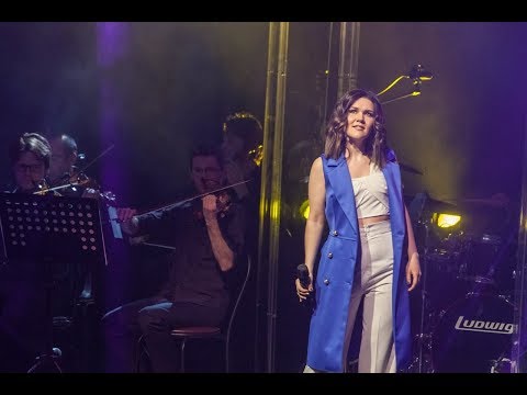 Видео: Дина Гарипова - Golden Slumbers, Carry That Weight, The End (Концерт в Градский Холл, 2017)