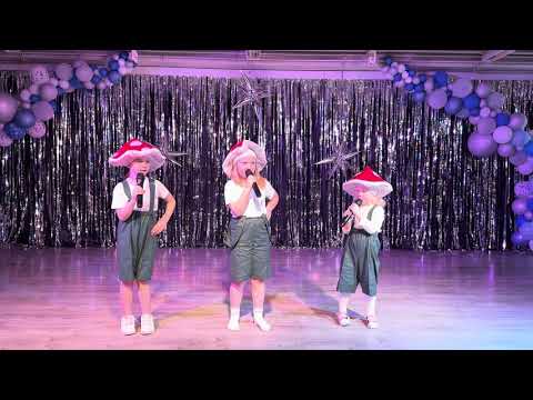 Видео: Милана, Полина, Айрин и Камилла - Мухоморы