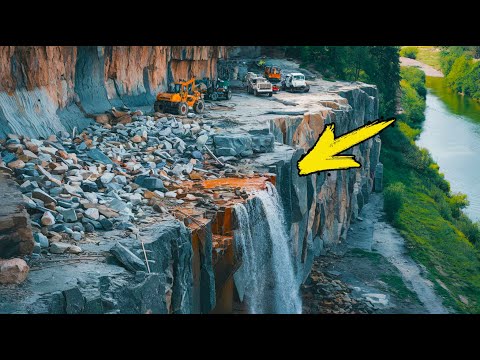 Видео: Когда Инженеры осушили Ниагарский Водопад, их глазам предстало Тошнотворное Зрелище!