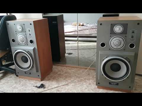 Видео: Радиотехника 35ас-1 против колонок Электроника 100АС-063