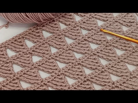 Видео: Всего 2 ряда👍 Для начинающих нет более простой схемы вязания крючком, чем эта.