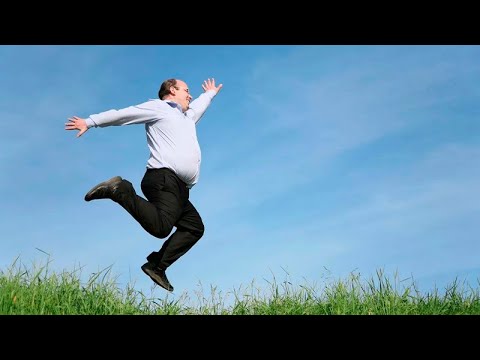 Видео: Человек становится счастливым в 45 лет | пародия «Птица Счастья»