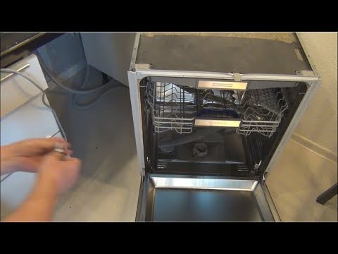 Видео: Ремонт посудомоечной машины Siemens